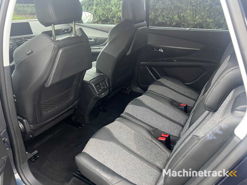 PEUGEOT - 2019 - 5008 - Personenauto