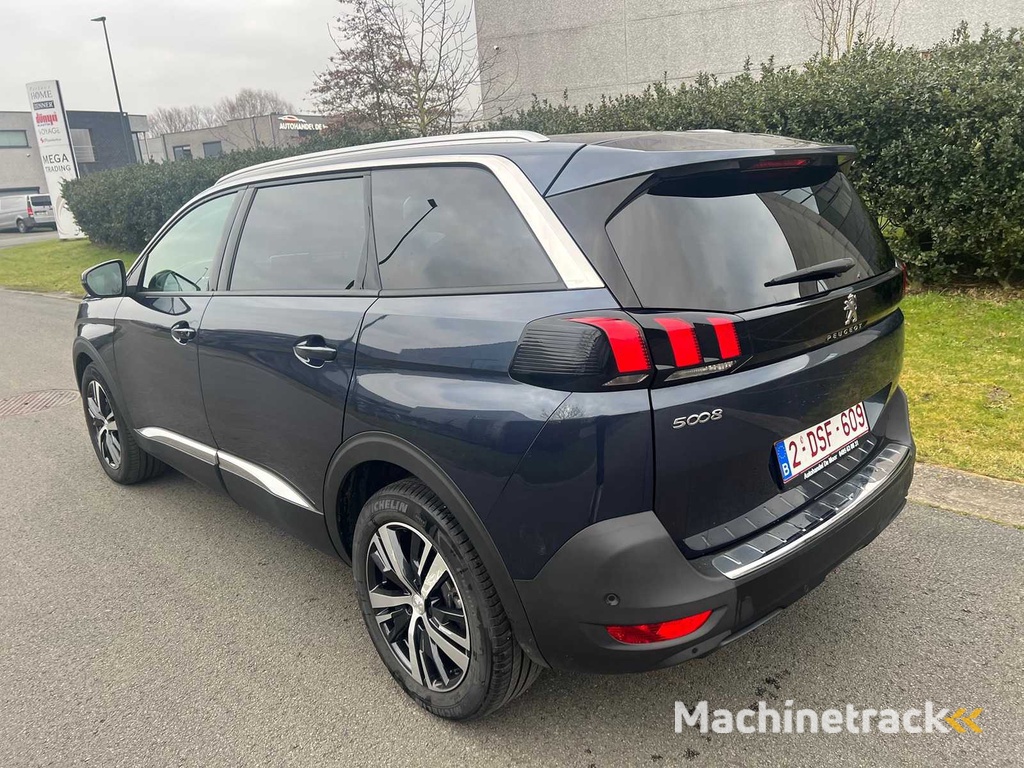 PEUGEOT - 2019 - 5008 - Personenauto