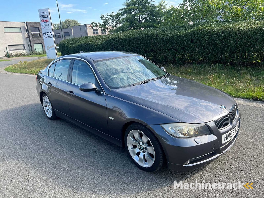 BMW - 2005 - 330 I - PKW