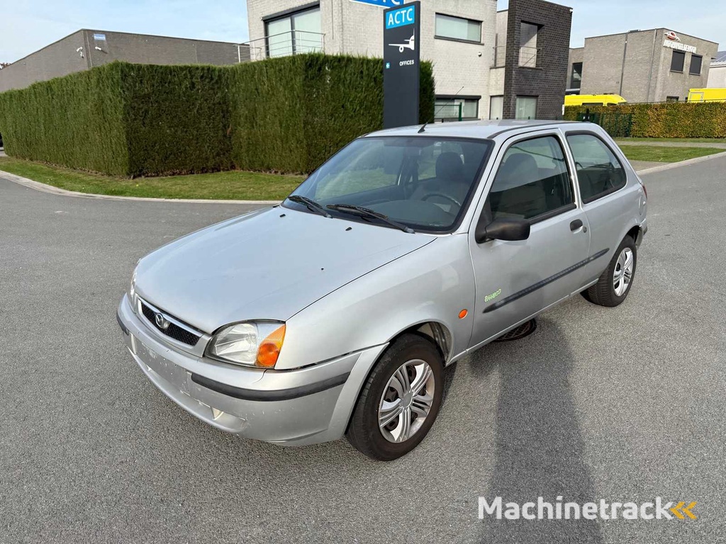 MAZDA - 2001 - 123 - PKW