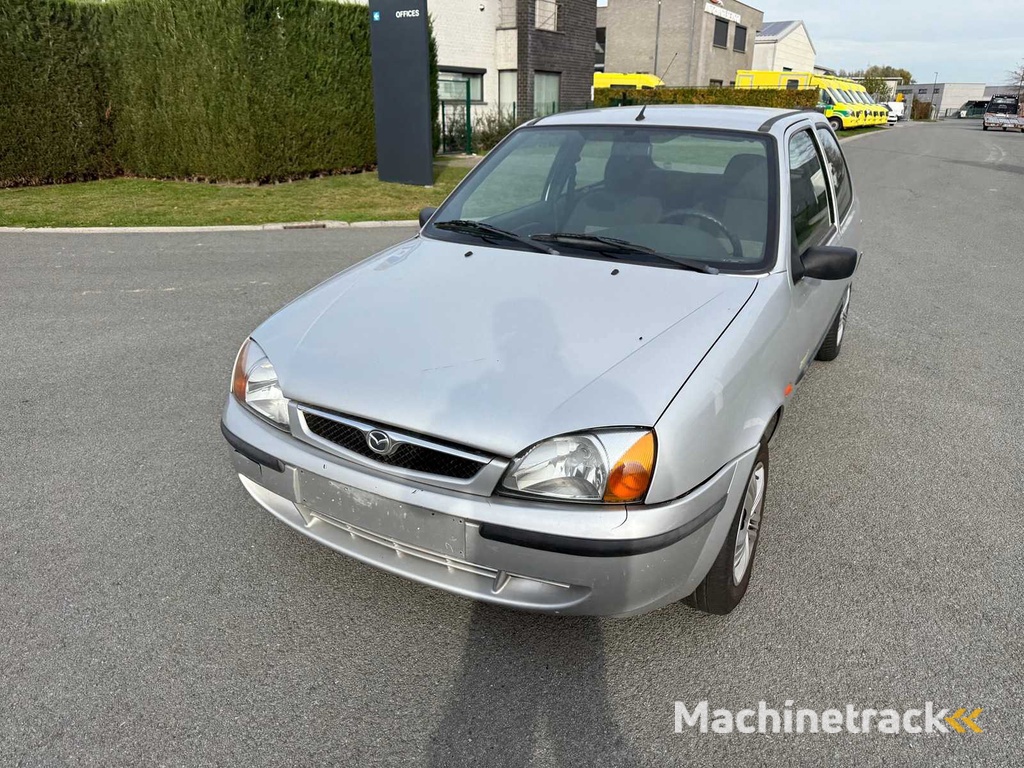 MAZDA - 2001 - 123 - PKW