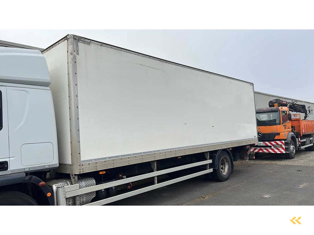 IVECO - 2016 - 180E25 - LKW