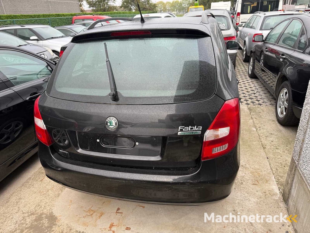 ŠKODA - 2009 - FABIA - Auto
