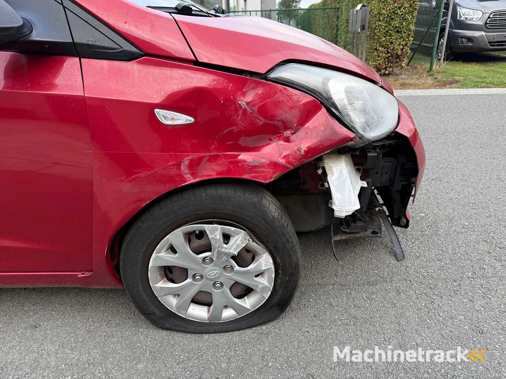 HYUNDAI - 2017 - I10 - I10 - PKW