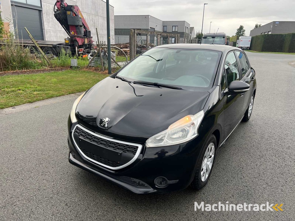 PEUGEOT - 2013 - 208 - PKW