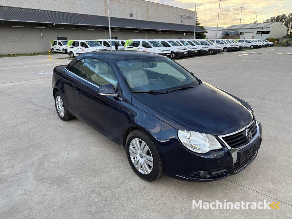 VOLKSWAGEN - 2006 - EOS - CABRIO - Auto