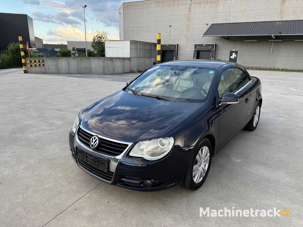 VOLKSWAGEN - 2006 - EOS - CABRIO - Auto