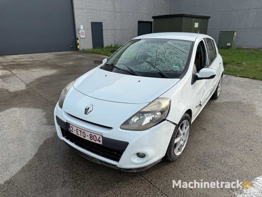 RENAULT - 2011 - CLIO - Auto