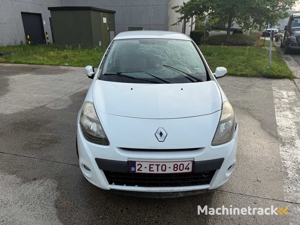 RENAULT - 2011 - CLIO - Auto