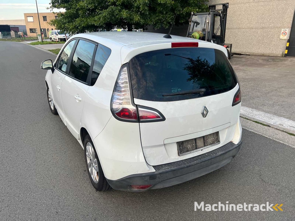 RENAULT - 2012 - MEGANE SCENIC - Auto