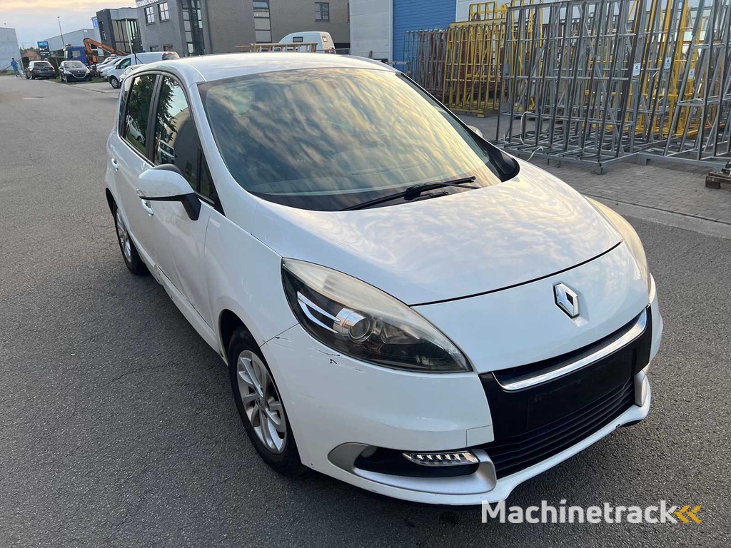 RENAULT - 2012 - MEGANE SCENIC - Auto