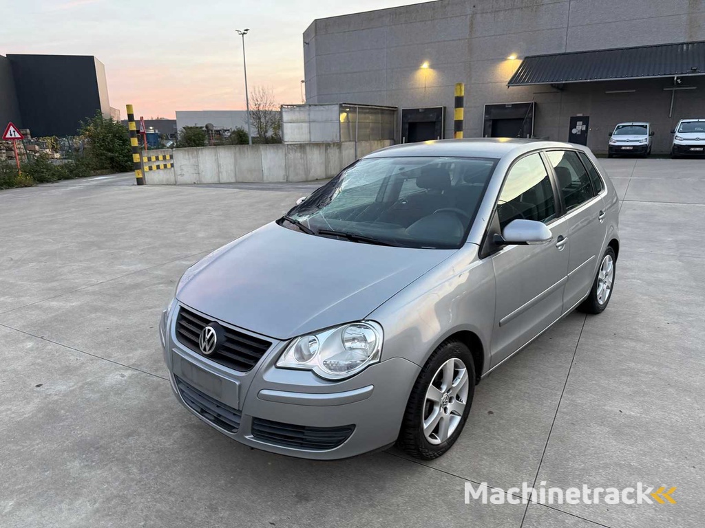 VOLKSWAGEN - 2008 - POLO - Auto
