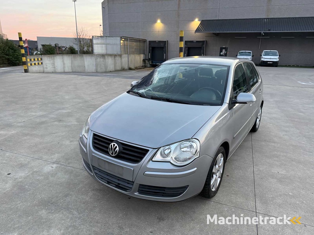 VOLKSWAGEN - 2008 - POLO - Auto