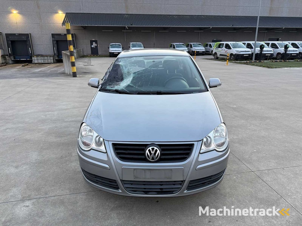 VOLKSWAGEN - 2008 - POLO - Auto