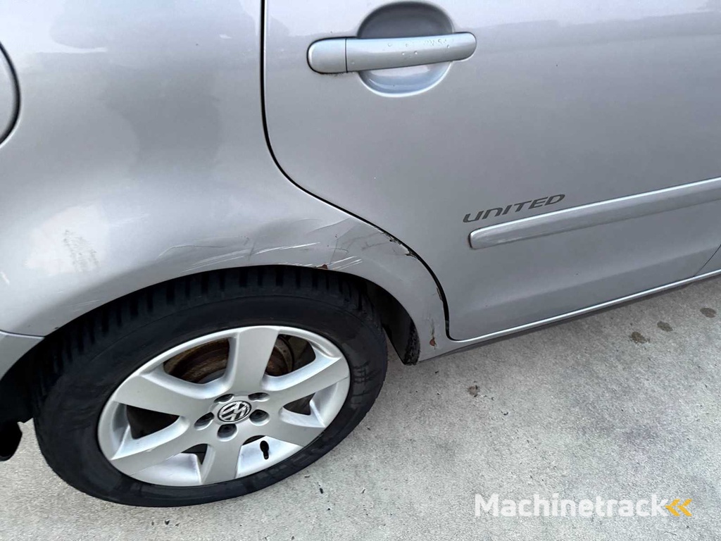 VOLKSWAGEN - 2008 - POLO - Auto