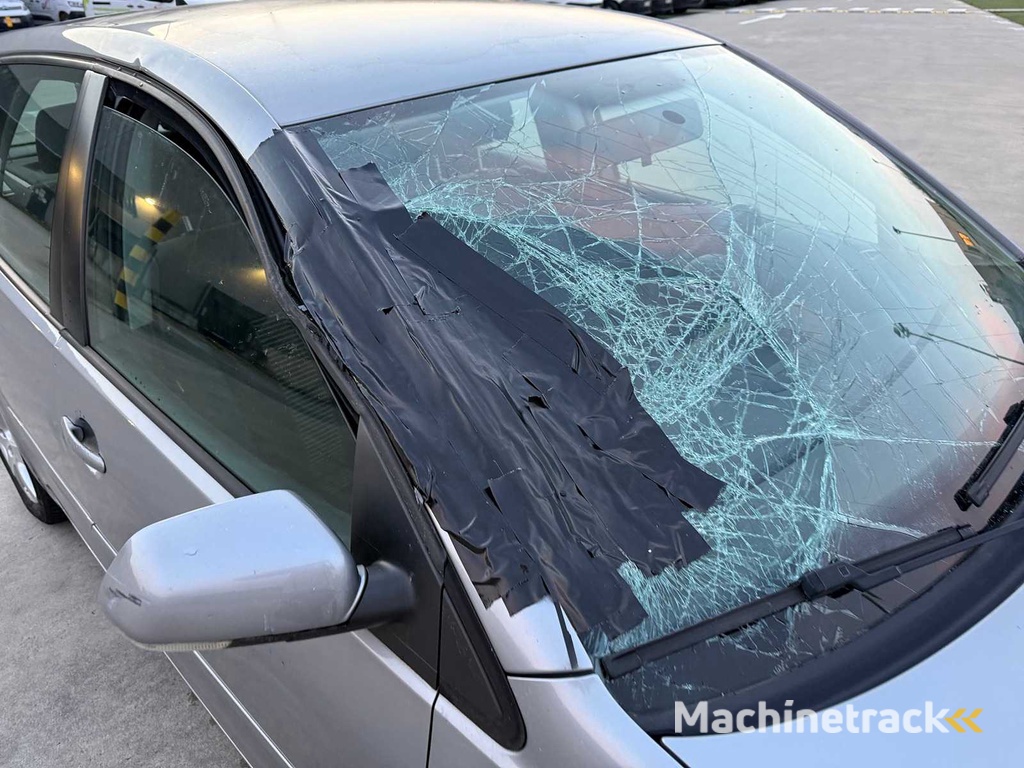 VOLKSWAGEN - 2008 - POLO - Auto