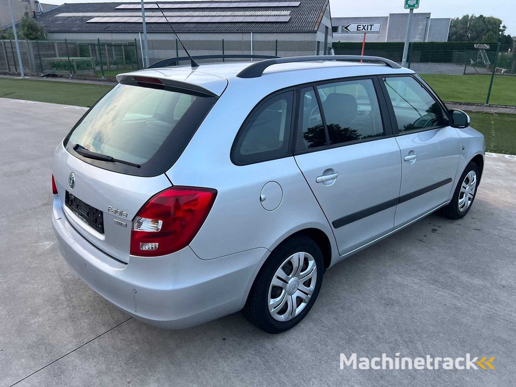 ŠKODA - 2012 - FABIA - Auto