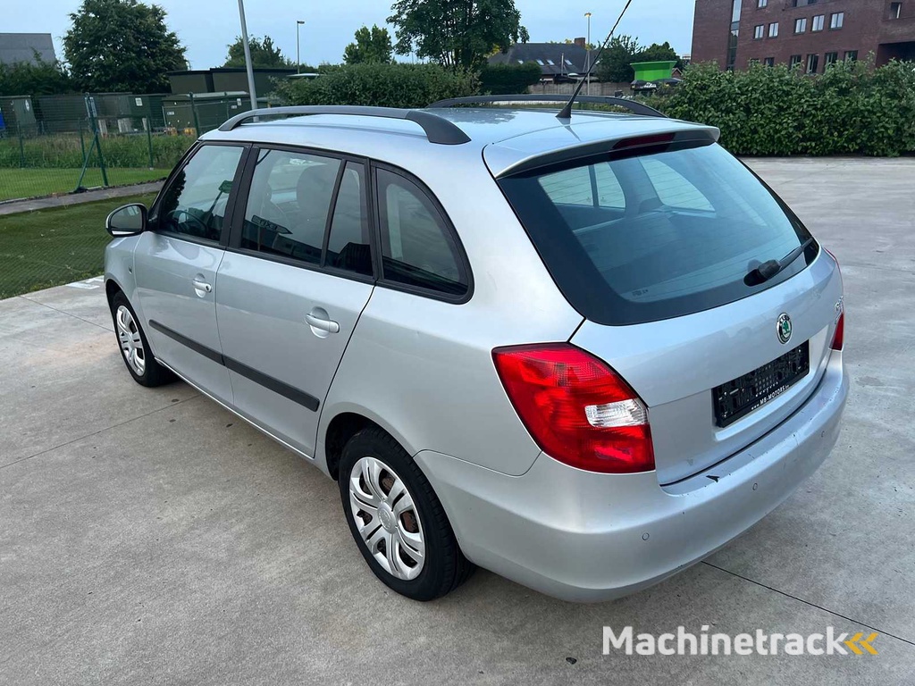ŠKODA - 2012 - FABIA - Auto