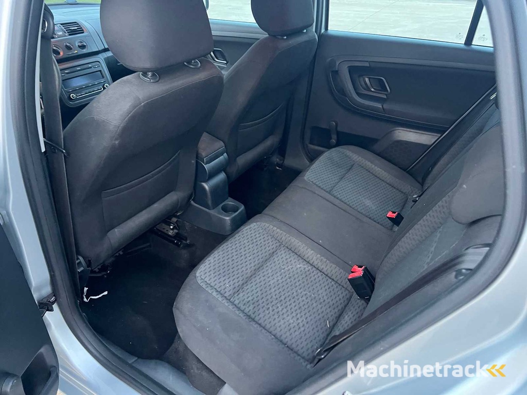 ŠKODA - 2012 - FABIA - Auto