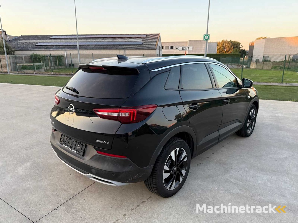 OPEL - 2018 - GRANDLAND X - Auto
