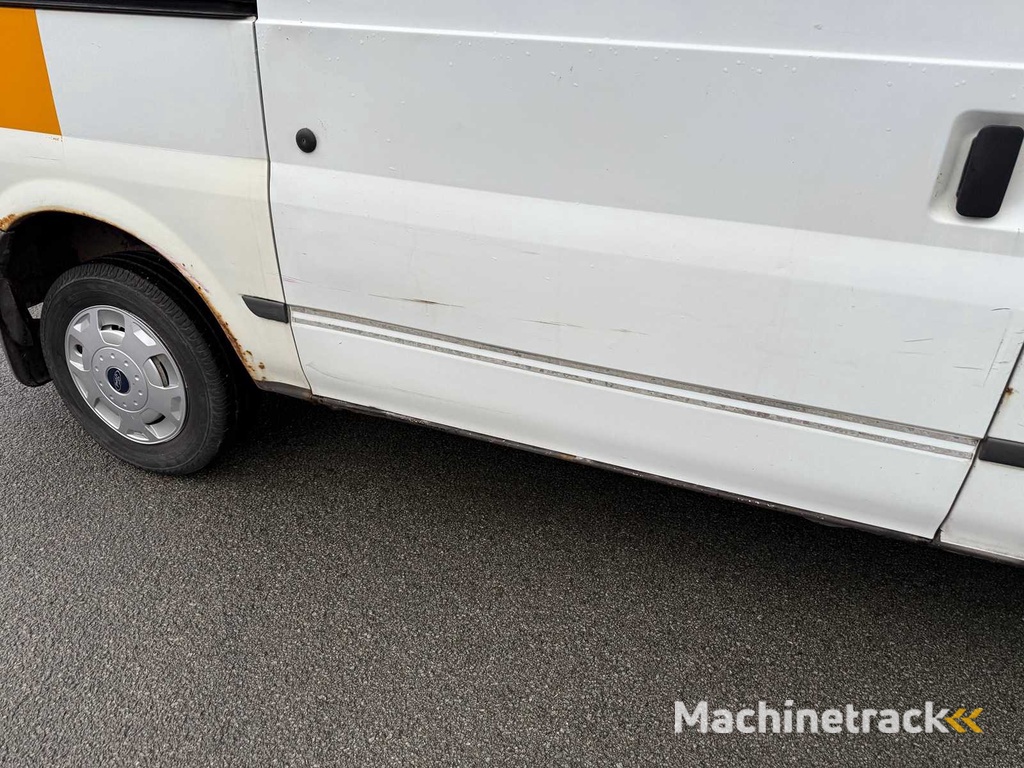 FORD - 2006 - TRANSIT - PKW
