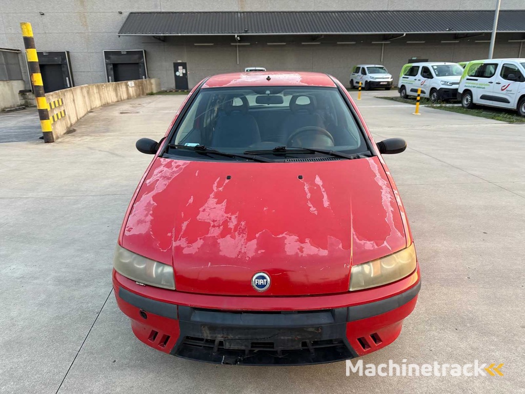 FIAT - 2003 - PUNTO - Auto