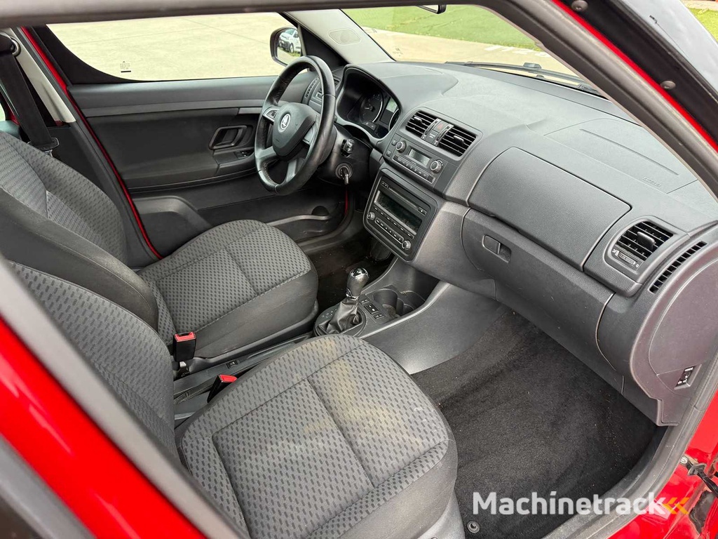 ŠKODA - 2013 - ROOMSTER - Auto