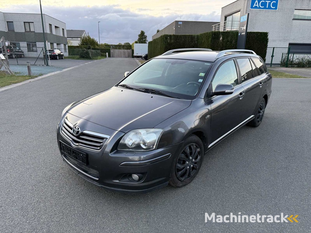 Toyota - 2006 - Avensis - Auto - Auto - Auto