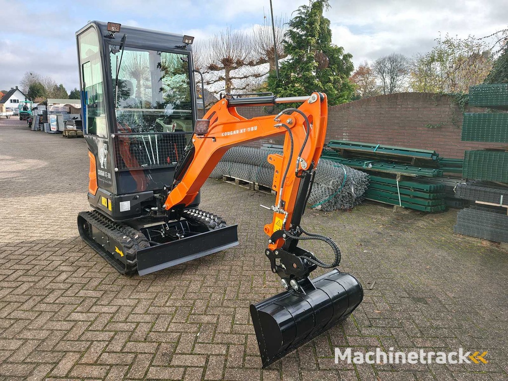 Cougar - 2025 - XT-18U - Minigraafmachine met Kubota motor D902