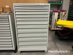 child-gerateschrank-mit-14-schubladen