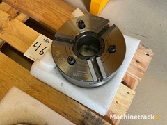 kitagawa-hydraulische-klauwplaat-met-3-klauwen