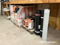 diverse-afdichtingsmaterialen-en-dakbedekkingsfolies