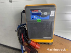 2020-hawker-lifetech-48v-110a-automatik-gabelstapler-ladegerat-loader