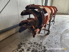 noe-saulenschalung-komplett-–-2-runde-saulen-à-3,00-m-hohe-–-stahl-schalungssystem-fur-betonstutzen-–-gebraucht