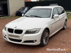 2012-bmw-318i