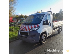 2015-peugeot-boxer-–-2.2-hdi