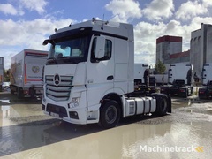 2016-mercedes-benz-actros-963-4-a-truck-tractor-unit