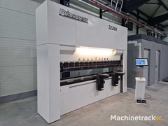 nanjing-–-2023-–-we67k-220t-3200-–-cnc-hydraulische-abkantpresse