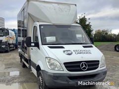 2011-mercedes-benz-sprinter-mobelwagen