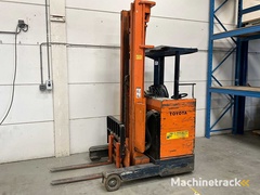 toyota---5fbre14---reach-truck