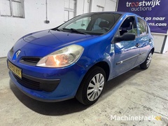 renault---clio---1.2-16v-authentique---67-sl-kf