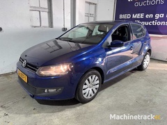 volkswagen---polo---1.2-tsi-bluem-comfl.---82-xzf-1