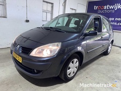 renault---scenic---1.6-16v-business-l.---38-zh-dj