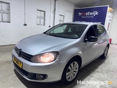 volkswagen---golf---1.2-tsi-highline-bluem---td-601-t