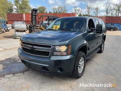 2010-chevrolet-suburban-suv-passenger-car