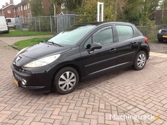 2007-peugeot-207-1.4-16v-color-line-personenauto