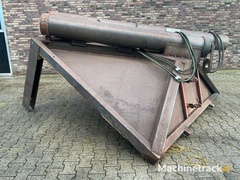 kipper-heckklappe-mit-schnecke