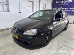 volkswagen---golf---1.4-tsi-comfortline---kh-138-s