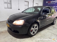 volkswagen---golf---1.6-fsi-optive---60-tp-bx