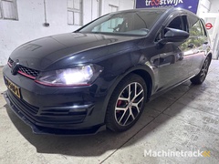 volkswagen---golf---1.2-tsi-comfortline---rv-548-x